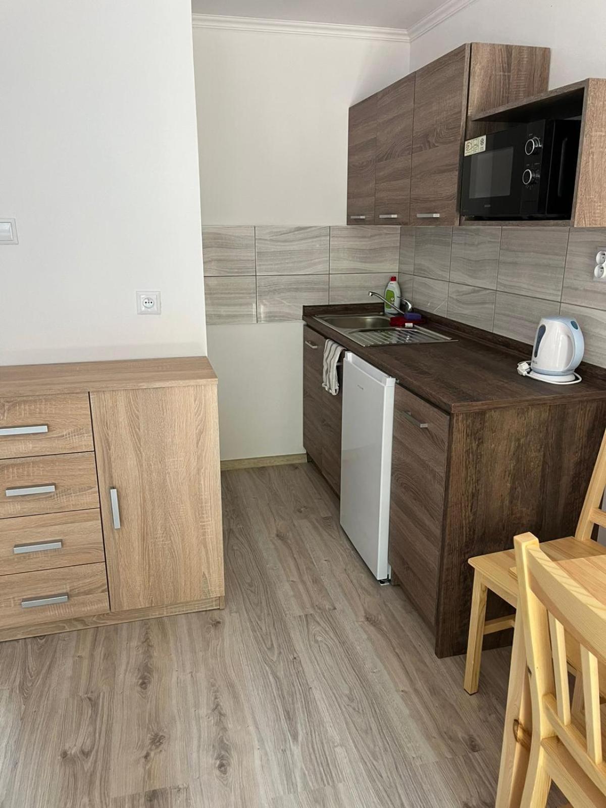 Elite Apartment *